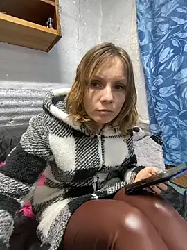 Snapshot of Anita-Smith chatting on 02/12/26, 08:25 Anita-Smith online show from 02/12/26, 08:25