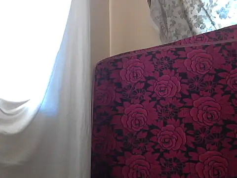 Snapshot of Maria_s chatting on 12/26/24, 02:37 Maria s online show from 12/26/24, 02:37