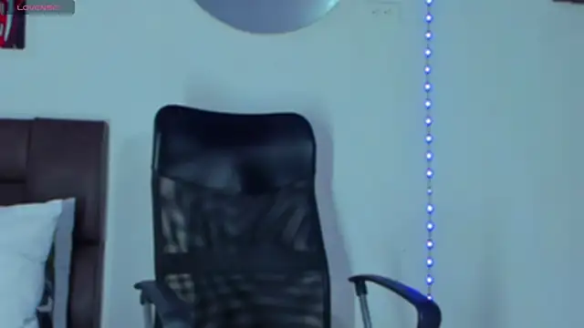 MikeRoss7777 online show from 02/07/25, 11:03