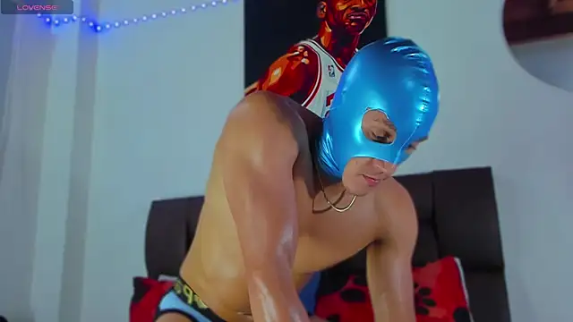 MikeRoss7777 online show from 03/02/25, 08:38