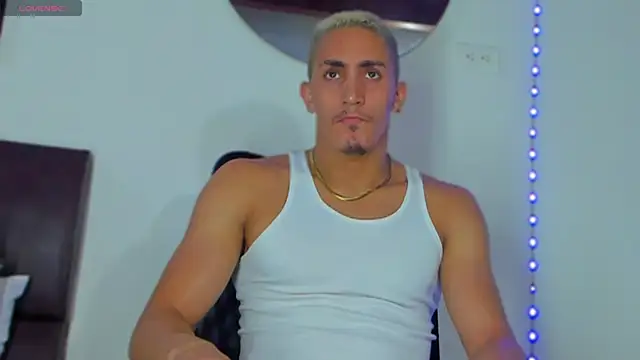 MikeRoss7777 online show from 02/07/25, 12:53