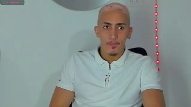 MikeRoss7777 online show from 02/17/25, 02:53