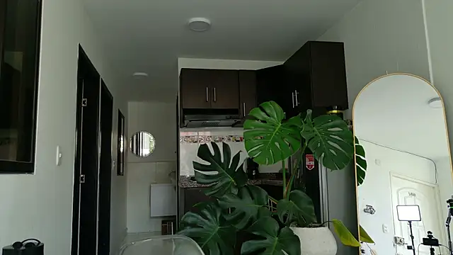 MikeRoss7777 online show from 10/28/25, 03:11