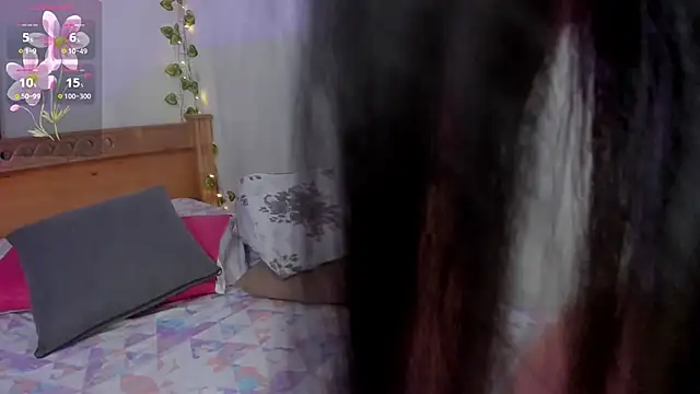 andrea osorio  online show from 03/29/26, 11:45