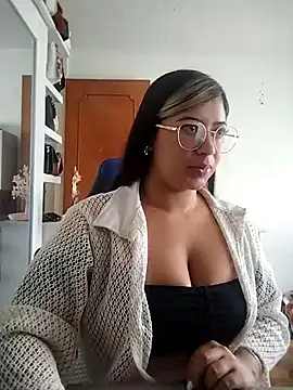 Ariana-pp03 online show from 03/17/25, 12:57