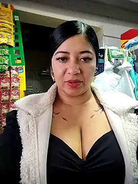 Ariana-pp03 online show from 11/05/25, 08:45