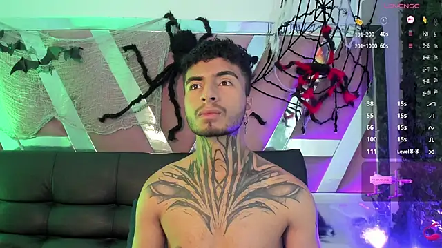 JuanCamiilo 66 online show from 10/04/25, 10:33