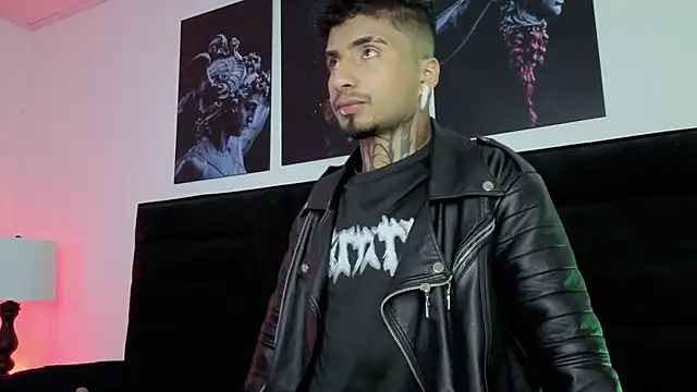 JuanCamiilo 66 online show from 02/08/26, 02:53