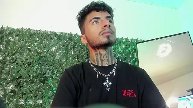 JuanCamiilo 66 online show from 01/15/26, 02:48