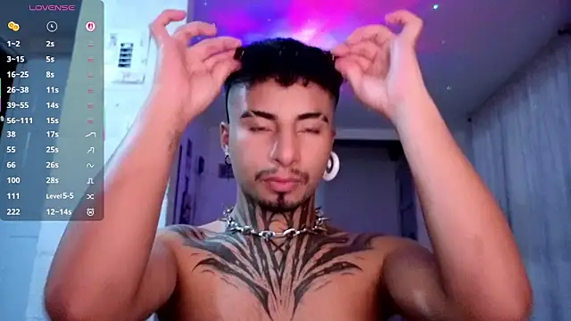 JuanCamiilo 66 online show from 05/21/26, 01:36