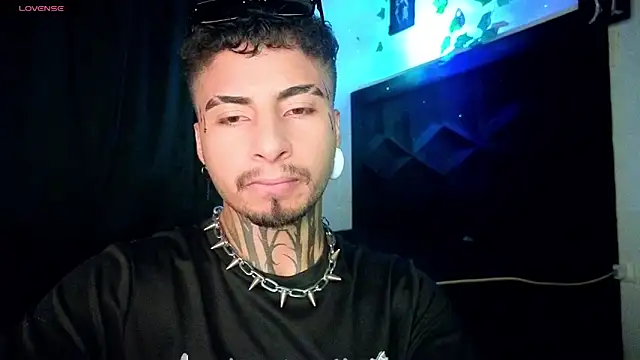 JuanCamiilo 66 online show from 05/25/26, 11:58