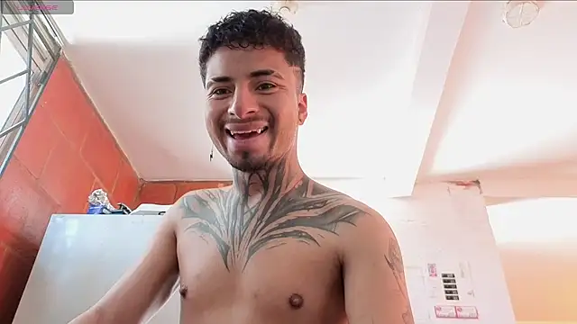 JuanCamiilo 66 online show from 04/14/26, 03:06