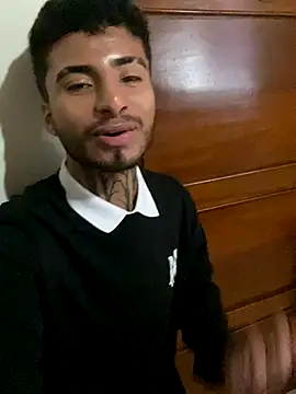 JuanCamiilo 66 online show from 11/16/25, 03:33