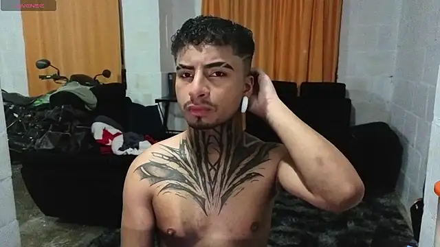 JuanCamiilo 66 online show from 05/10/26, 02:37