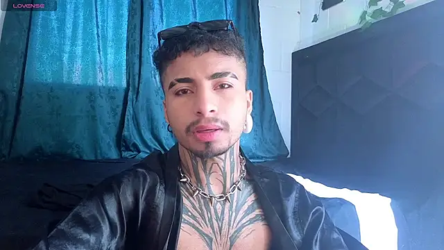 JuanCamiilo 66 online show from 05/26/26, 01:09