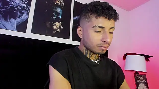 JuanCamiilo 66 online show from 10/24/25, 09:25