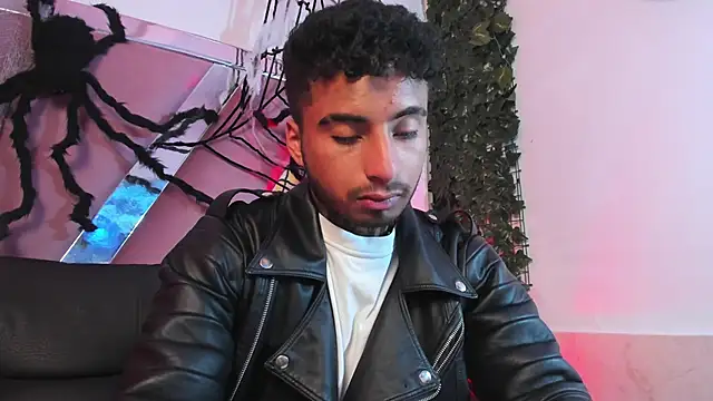 JuanCamiilo 66 online show from 10/03/25, 03:09