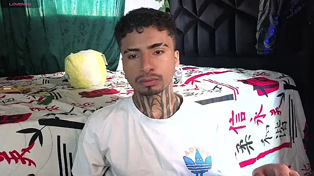 JuanCamiilo 66 online show from 05/13/26, 05:31