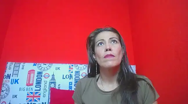 alejandracooper  online show from 01/14/25, 06:49