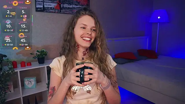 RayaNenlia online show from 03/12/25, 11:21