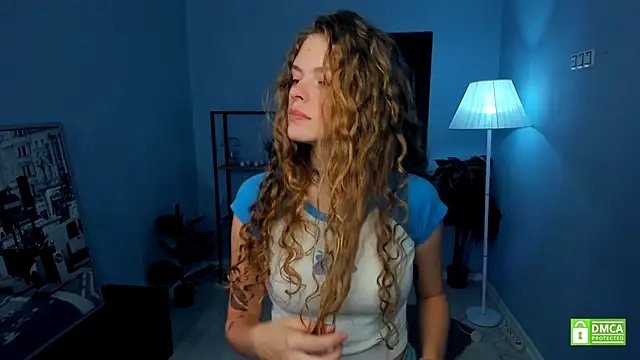 RayaNenlia online show from 11/11/25, 05:02