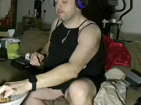 caressonnous online show from 12/30/24, 12:32