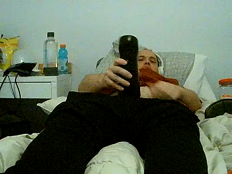 caressonnous online show from 10/29/25, 04:17