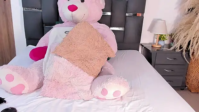 AfroditaRoy online show from 07/04/26, 11:31