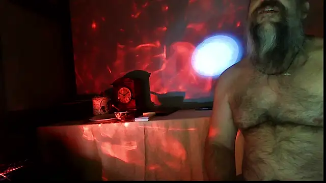 Snapshot of SexWorkerX chatting on 12/15/25, 05:35 SexWorkerX online show from 12/15/25, 05:35