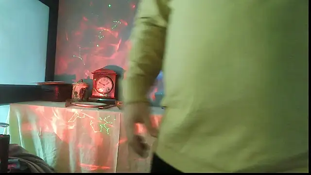 Snapshot of SexWorkerX chatting on 12/05/25, 09:34 SexWorkerX online show from 12/05/25, 09:34