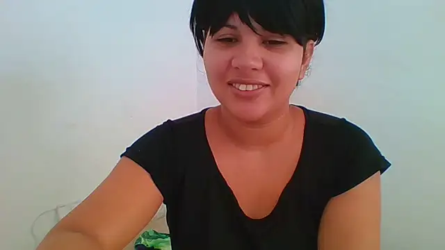 Snapshot of Yara0k chatting on 03/15/25, 09:41 Yara0k online show from 03/15/25, 09:41