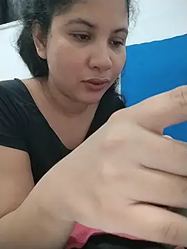 Yara0k online show from 02/13/26, 11:49