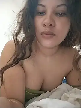 Yara0k online show from 10/29/25, 07:40