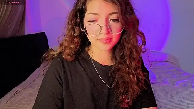 cataleya kyuu   online show from 09/26/25, 01:34