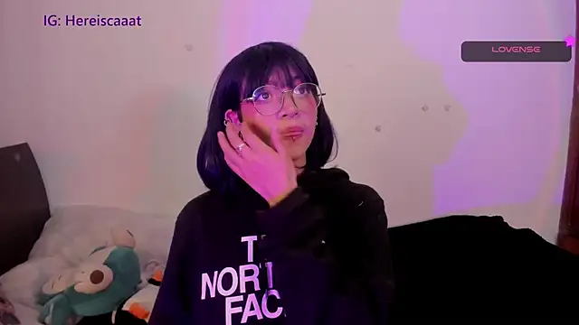 cataleya kyuu   online show from 03/04/25, 11:22