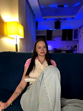 DinaTasty online show from 11/07/25, 06:23