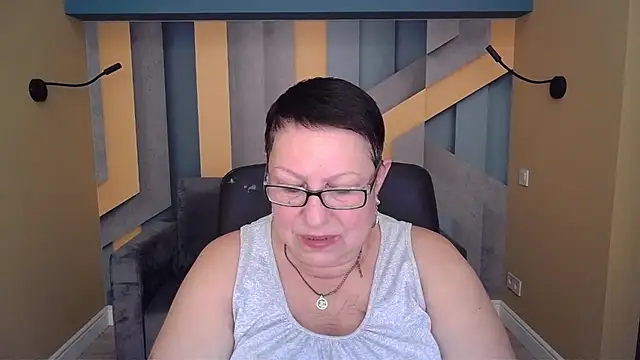 BarbaraTurners online show from 11/26/25, 07:36