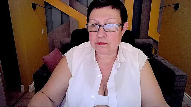 BarbaraTurners online show from 02/16/25, 06:21