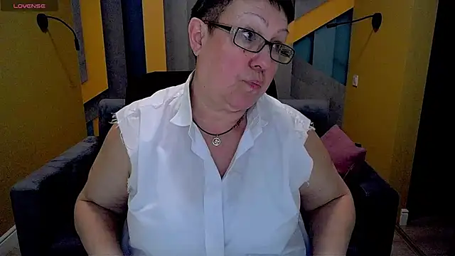 BarbaraTurners online show from 03/18/25, 12:40