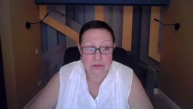 BarbaraTurners online show from 12/01/25, 07:37