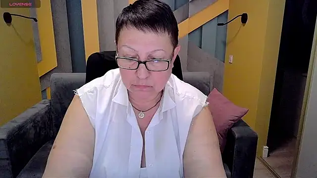 BarbaraTurners online show from 03/08/25, 04:01