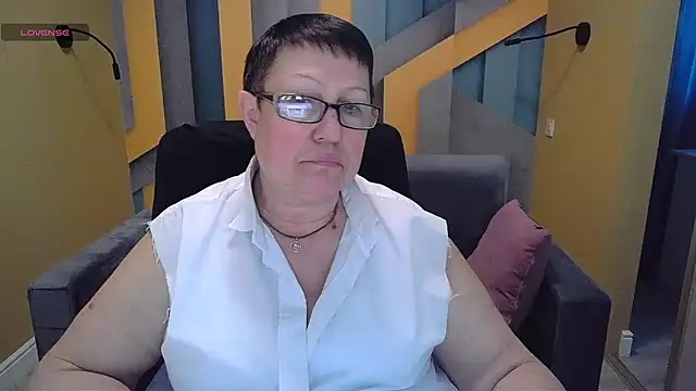 BarbaraTurners online show from 03/22/25, 04:56