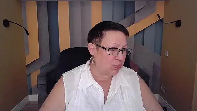 BarbaraTurners online show from 11/03/25, 07:28