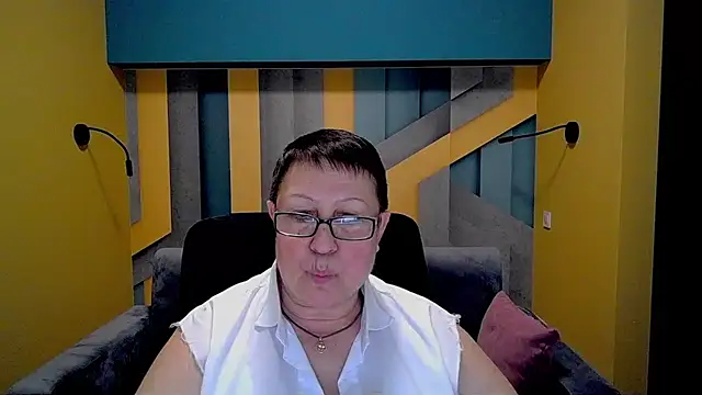 BarbaraTurners online show from 03/17/25, 12:42