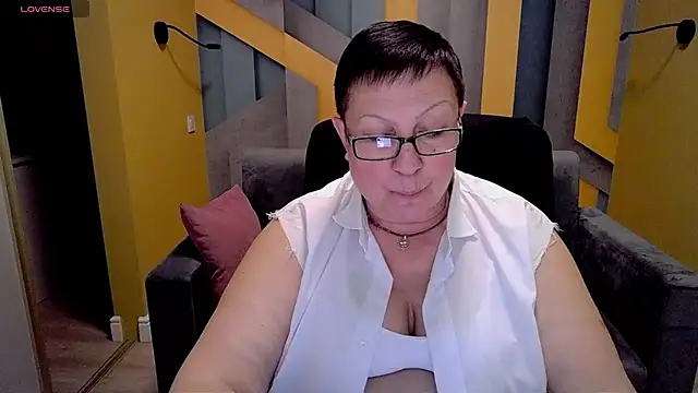 BarbaraTurners online show from 03/11/25, 03:58