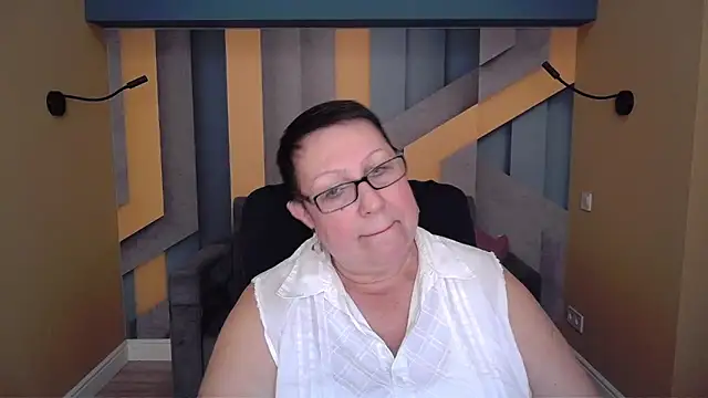 BarbaraTurners online show from 11/21/25, 07:35