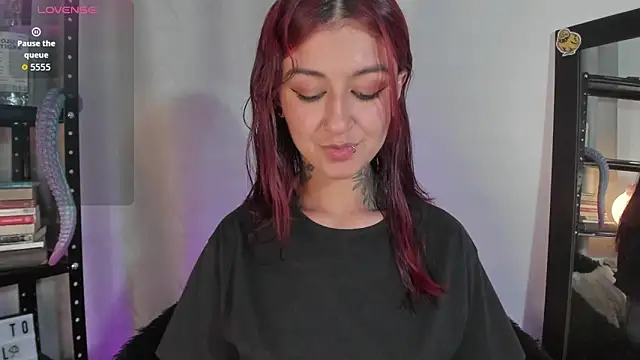 noemi foxxx online show from 03/25/26, 03:11