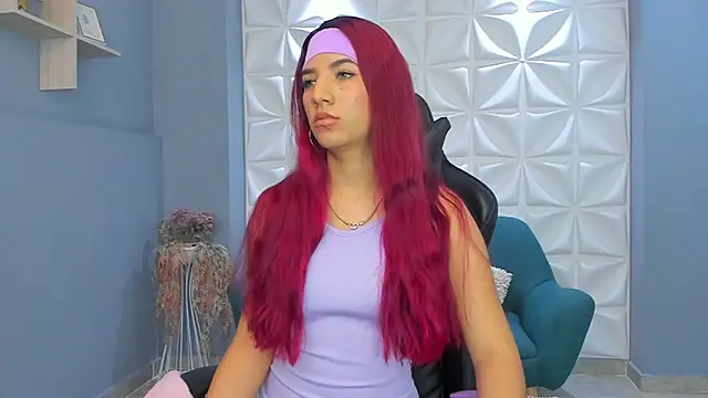 LindseyFerrer online show from 01/21/25, 05:20