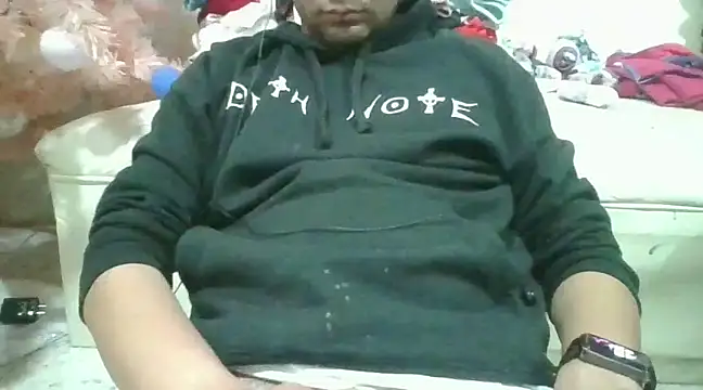 Snapshot of angeljz4 chatting on 01/29/25, 04:26 angeljz4 online show from 01/29/25, 04:26