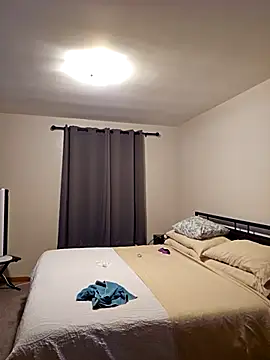 Snapshot of honeeyyy_pot chatting on 03/30/26, 08:38 honeeyyy pot online show from 03/30/26, 08:38